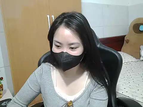 Snapshot of Lilybelle039 chatting on 28, 11, 2025 Lilybelle039 online show from 28, 11, 2025