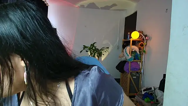 Hinata 21  online show from 29, 5, 2026