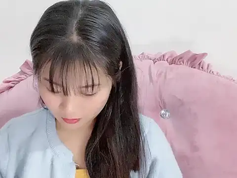 Snapshot of Lie_liee chatting on 17, 12, 2025 Lie liee online show from 17, 12, 2025