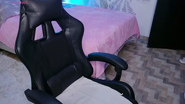 CattleyaAngel online show from 11, 4, 2026