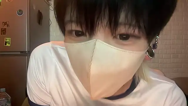 Snapshot of tora3220 chatting on 30, 9, 2025 tora3220 online show from 30, 9, 2025