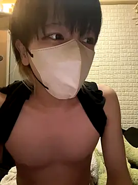 Snapshot of tora3220 chatting on 10, 10, 2025 tora3220 online show from 10, 10, 2025