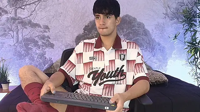 Snapshot of Axel_Draven chatting on 30, 4, 2026 Axel Draven online show from 30, 4, 2026