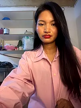 Snapshot of fenixzara chatting on 16, 10, 2025 fenixzara online show from 16, 10, 2025