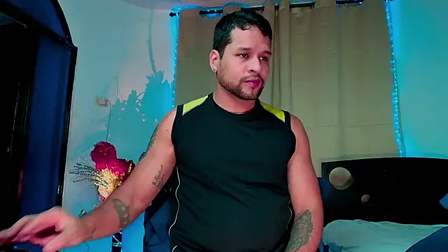 LucasGaeel online show from 14, 11, 2025