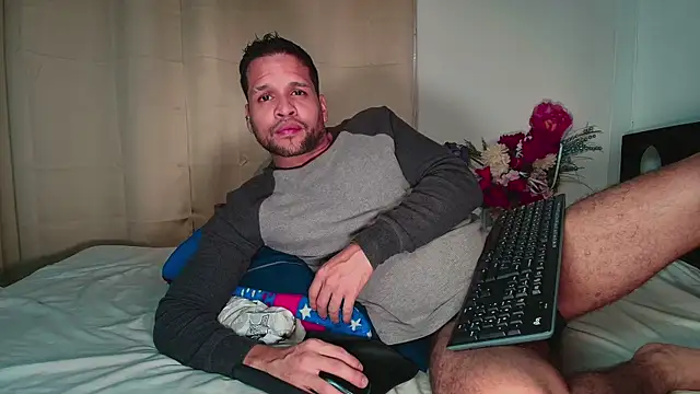 LucasGaeel online show from 12, 1, 2026