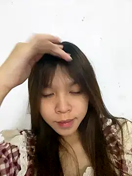 Snapshot of Hanaa07_ chatting on 12, 10, 2025 Hanaa07 online show from 12, 10, 2025