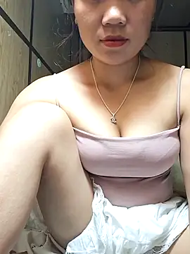 Snapshot of kimchi-zz chatting on 15, 10, 2025 kimchi-zz online show from 15, 10, 2025