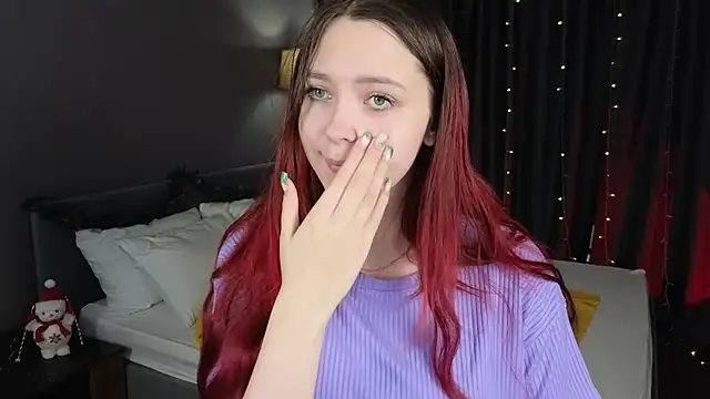 Monica  Queen online show from 14, 12, 2025