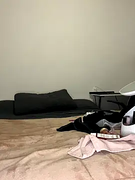 Snapshot of SelenaxMauro420 chatting on 30, 9, 2025 SelenaxMauro420 online show from 30, 9, 2025