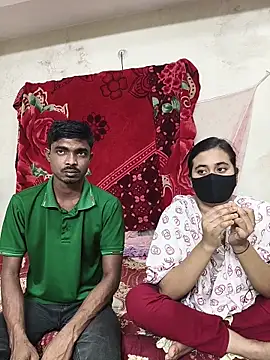 Snapshot of Love_Queen11 chatting on 4, 3, 2026 Love Queen11 online show from 4, 3, 2026