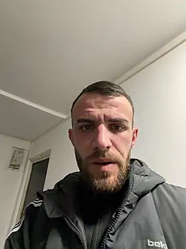 sexyman1936 online show from 19, 2, 2026