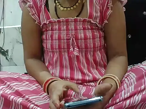 Snapshot of RINA_RANI_0 chatting on 9, 10, 2025 RINA RANI 0 online show from 9, 10, 2025