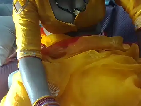 Snapshot of RINA_RANI_0 chatting on 27, 10, 2025 RINA RANI 0 online show from 27, 10, 2025