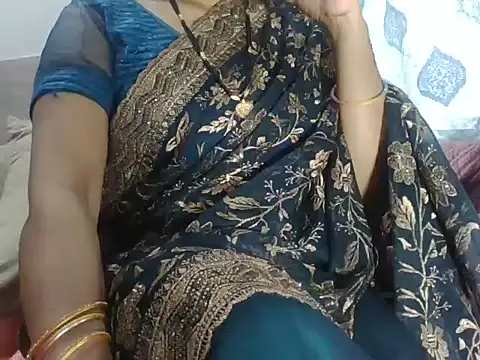 Snapshot of RINA_RANI_0 chatting on 28, 10, 2025 RINA RANI 0 online show from 28, 10, 2025