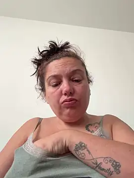 Eleanorxx online show from 2, 10, 2025