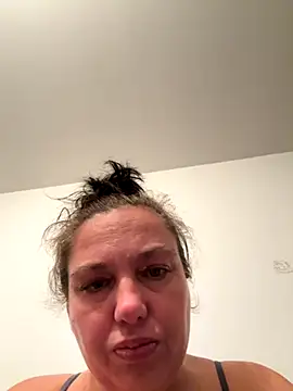 Eleanorxx online show from 28, 10, 2025