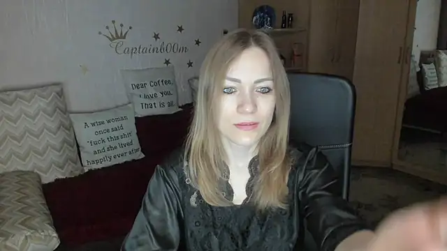 Tiffany Bates online show from 20, 12, 2025