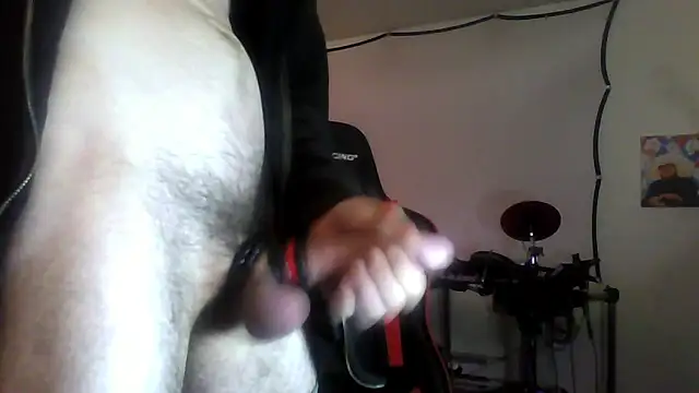 Snapshot of Neekaleek89 chatting on 9, 10, 2025 Neekaleek89 online show from 9, 10, 2025