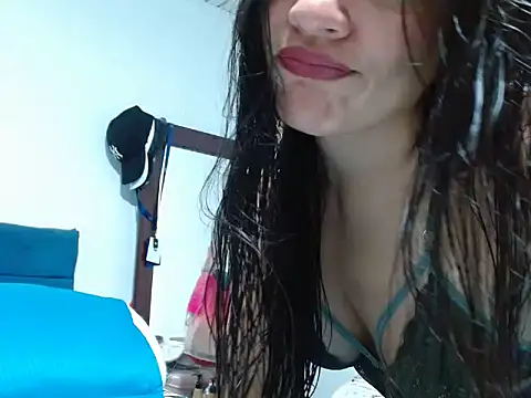 Maira Diaz online show from 22, 10, 2025