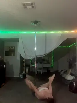 Snapshot of BuzzBunni69 chatting on 13, 10, 2025 BuzzBunni69 online show from 13, 10, 2025