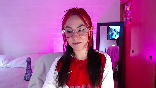 Amy66 online show from 16, 12, 2025