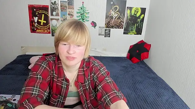 Cattie w  online show from 7, 3, 2026