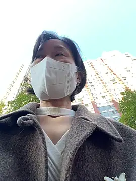 POS001 online show from 20, 11, 2025