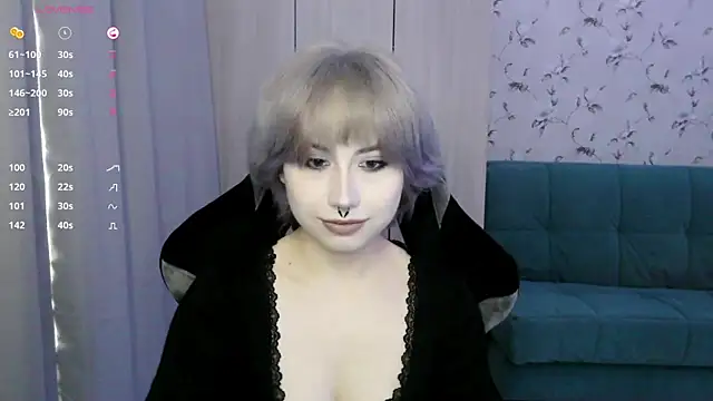Snapshot of LeisaHopperstad chatting on 2, 6, 2026 LeisaHopperstad online show from 2, 6, 2026