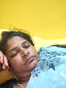 Snapshot of navyasree143 chatting on 27, 9, 2025 navyasree143 online show from 27, 9, 2025