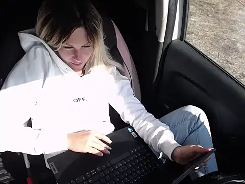 BellaNoir26 online show from 25, 9, 2025