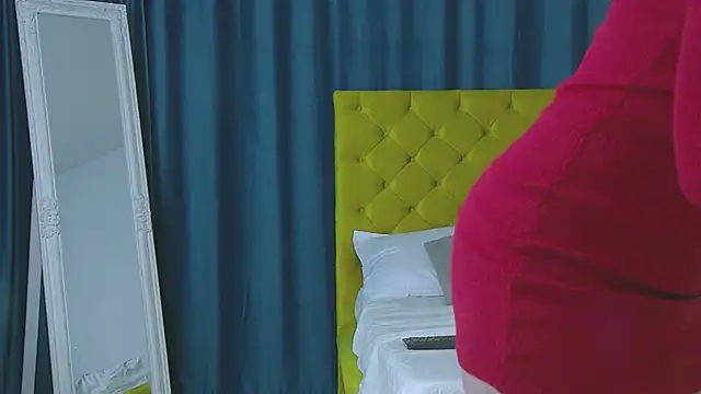 Snapshot of RubyHills chatting on 7, 1, 2026 RubyHills online show from 7, 1, 2026