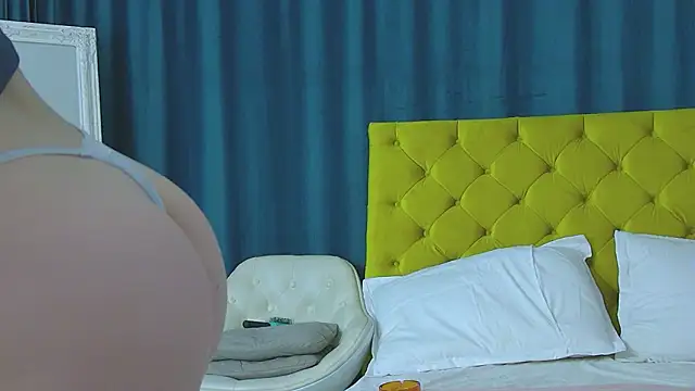 Snapshot of RubyHills chatting on 3, 3, 2026 RubyHills online show from 3, 3, 2026