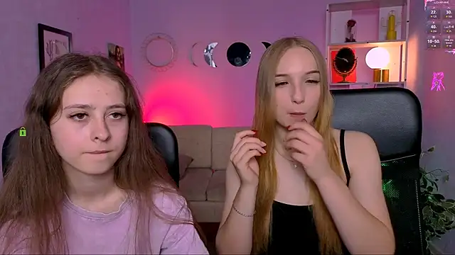 Snapshot of rebecca_smile chatting on 17, 6, 2026 rebecca smile online show from 17, 6, 2026