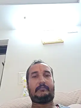 Snapshot of RaviLoveUAll chatting on 7, 11, 2025 RaviLoveUAll online show from 7, 11, 2025