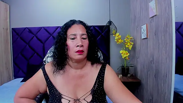 Snapshot of Susi_Lee chatting on 6, 10, 2025 Susi Lee online show from 6, 10, 2025