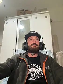 Snapshot of krerem chatting on 2, 12, 2025 krerem online show from 2, 12, 2025