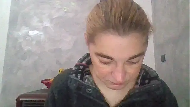 GoldenAngelMilf online show from 19, 3, 2026