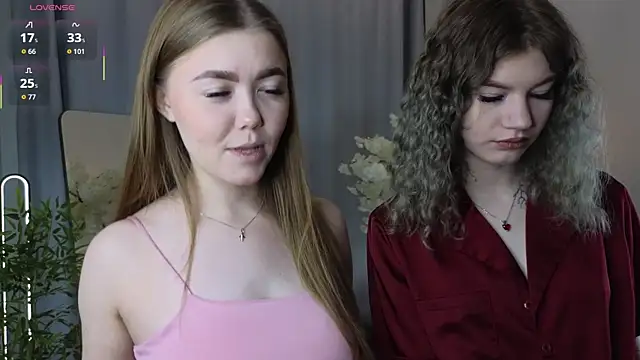 Snapshot of TwixieGuo chatting on 21, 10, 2025 TwixieGuo online show from 21, 10, 2025