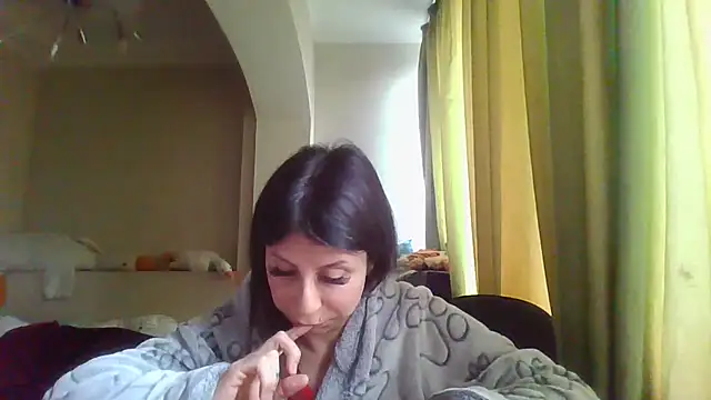 QueenMomyS online show from 24, 11, 2025