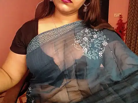 Queen Homaira online show from 27, 9, 2025