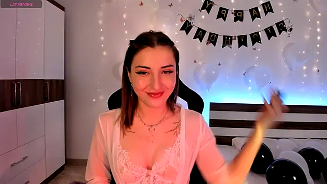 AmyVilvet  online show from 28, 10, 2025