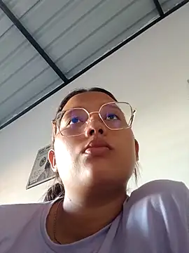 young dairy01 online show from 5, 11, 2025