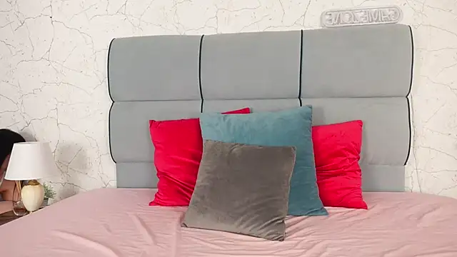 AngieBrookk online show from 26, 11, 2025