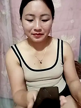 Snapshot of buddy-sexy chatting on 6, 5, 2026 buddy-sexy online show from 6, 5, 2026