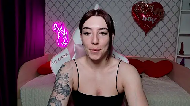 Curious Lily online show from 18, 3, 2026