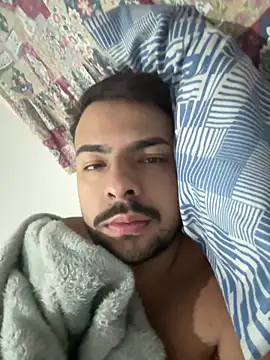 artzin2334 online show from 6, 11, 2025