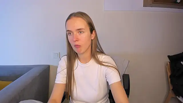 LilMary  online show from 10, 11, 2025