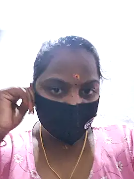 Snapshot of Tamil_Hot_Sindhu chatting on 4, 11, 2025 Tamil Hot Sindhu online show from 4, 11, 2025