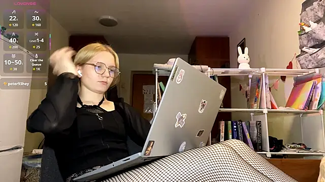 Snapshot of xX_Looola_Xx chatting on 10, 11, 2025 xX Looola Xx online show from 10, 11, 2025